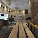 Luxury Beachfront Apartment Sea View