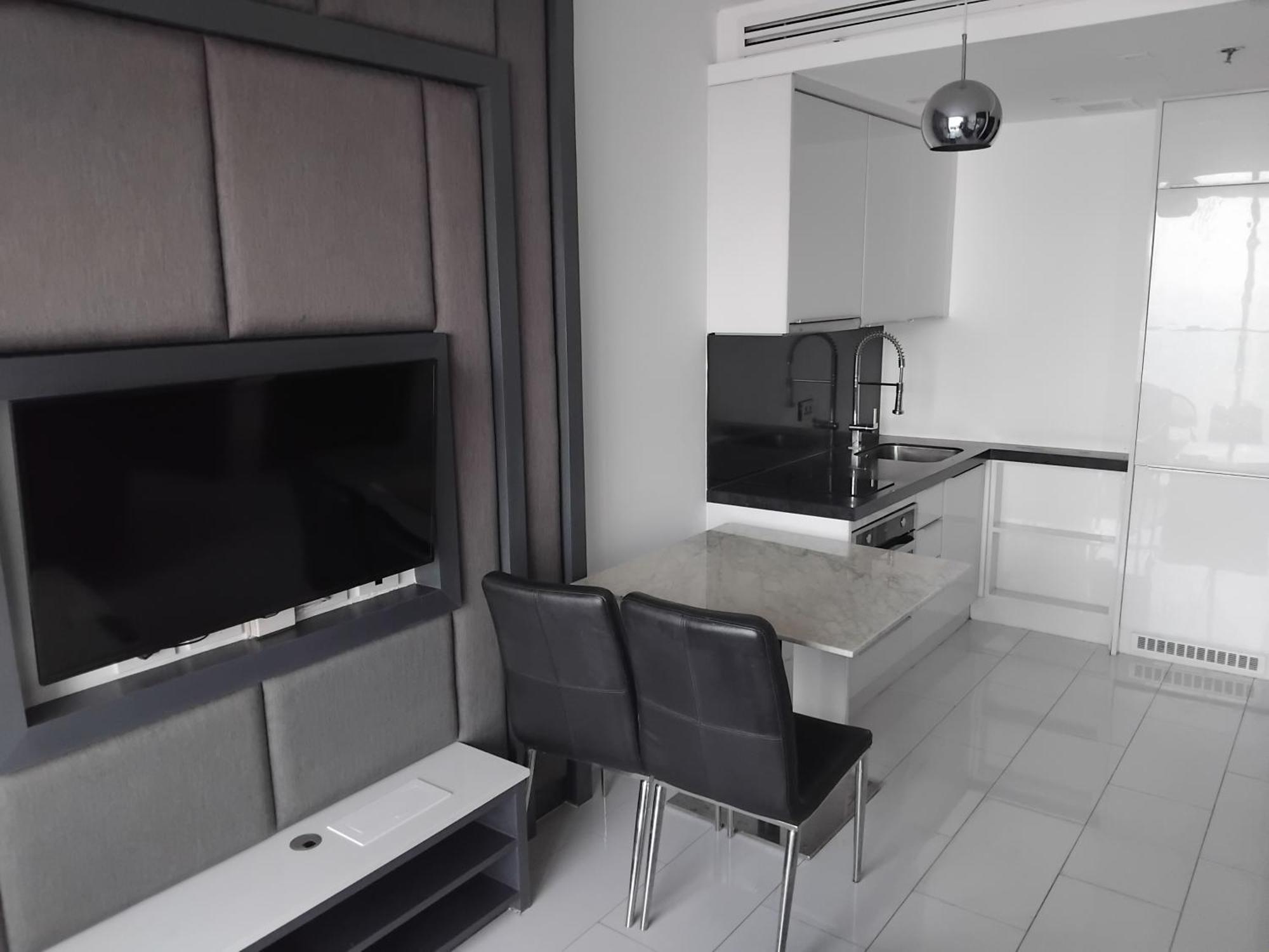 Luxury Beachfront Sea View Apartment Pattaya
